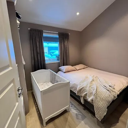 Til Leie Under Ski-vm فيلة تروندهايم